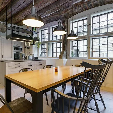 Apartment Rataskaevu 14