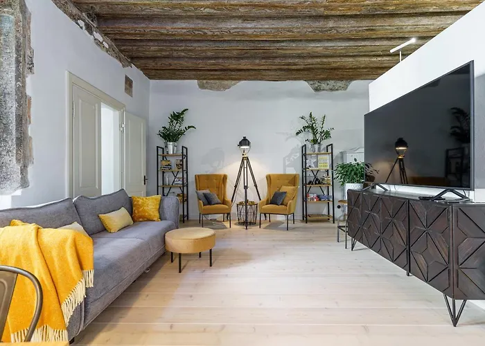 アパート Rataskaevu 14 タリン