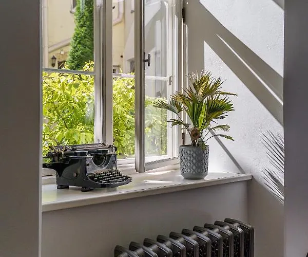 Rataskaevu 14 * 탈린